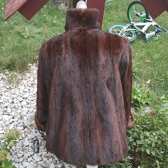 1950s vintage mink batwing jacket - Picture 2 of 4